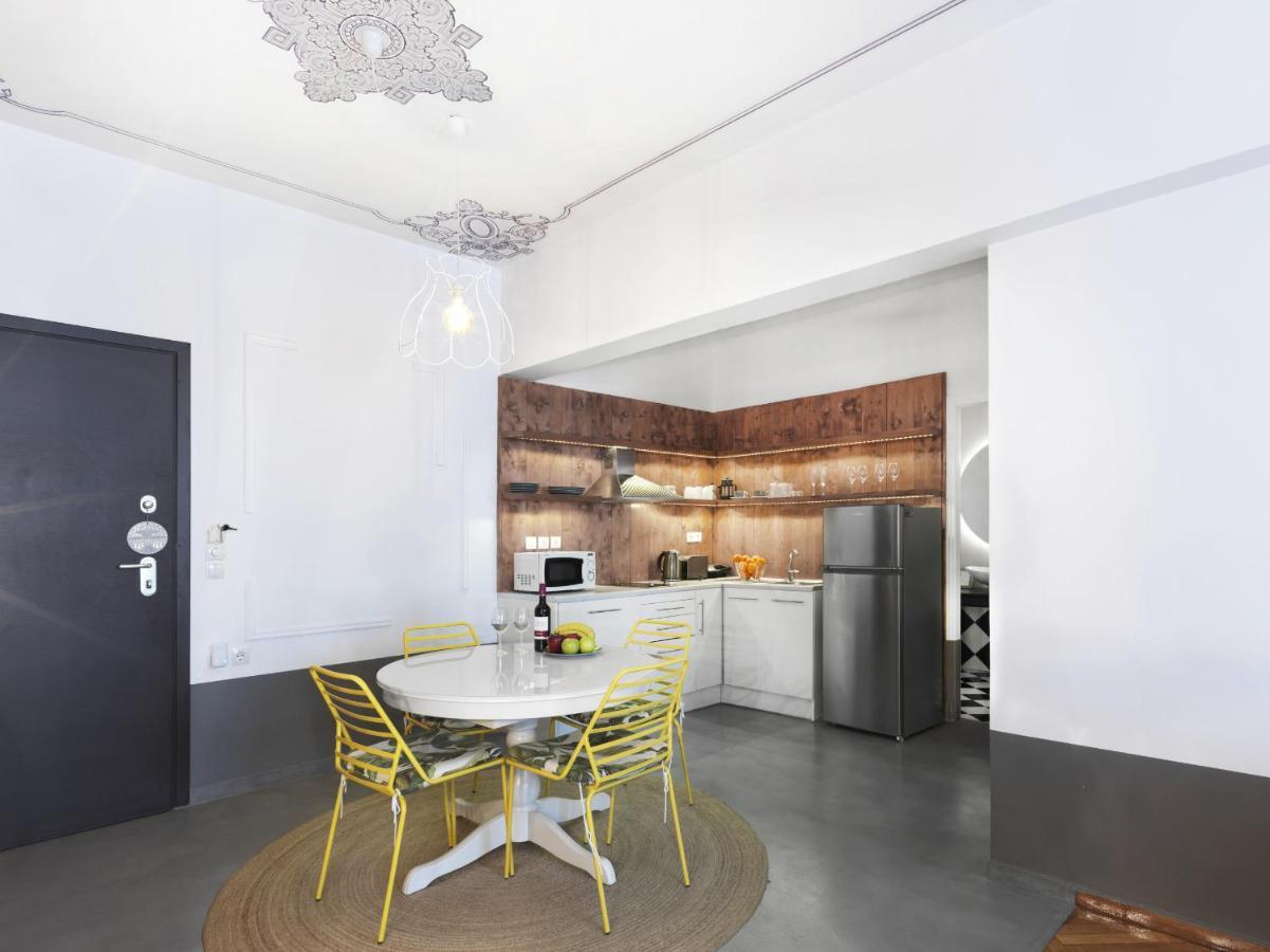 Athenian Apartment In The Center With Jacuzzi Extérieur photo